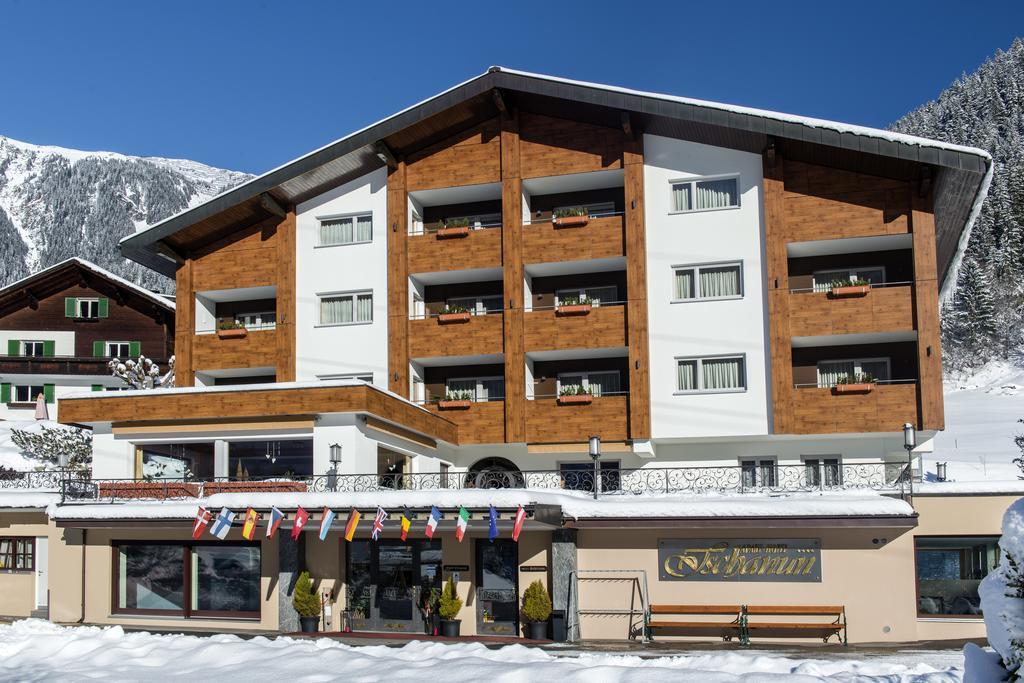 Apartments Tschanun 加舒恩 外观 照片